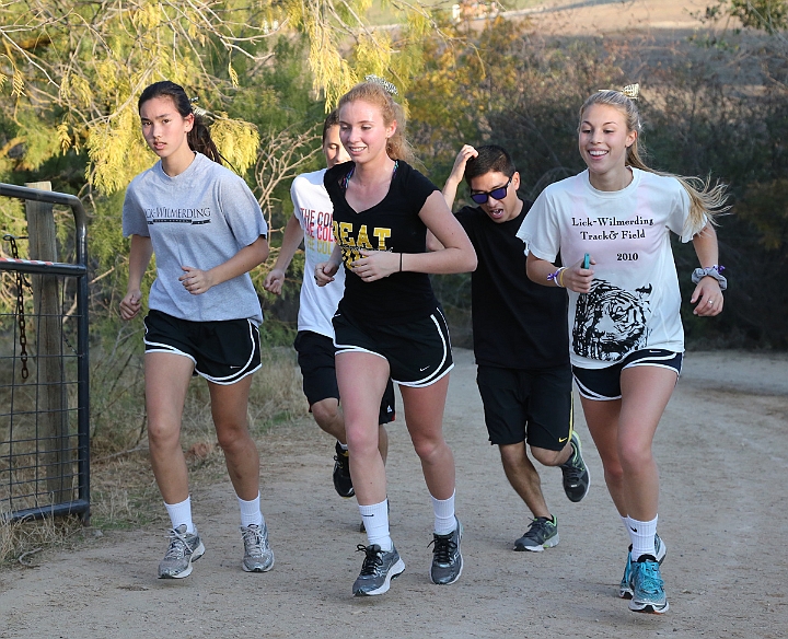 EOS-1D X6197.JPG - 2012 California CIF Cross Country Championships, Woodward Park, Fresno, California, November 24.